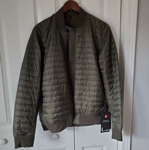 Nwt lululemon switch over bomber